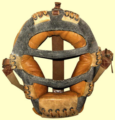 1940's One Piece Cast Magnesium Catchers Mask